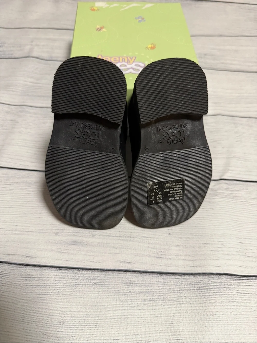 Toddler Boys Black Leather Dress Shoes with Hook-and-Loop Strap
